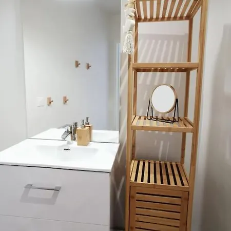 아파트 De Standing Pontaillac 로양