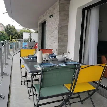 De Standing Pontaillac * 로양